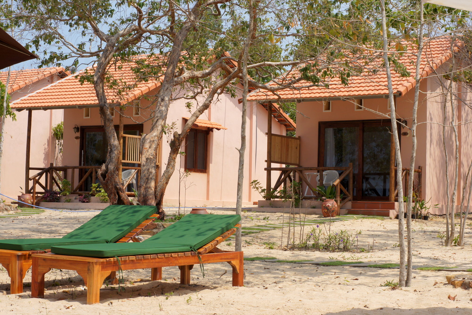 דואונג דונג Gold Sand Beach Bungalow מראה חיצוני תמונה